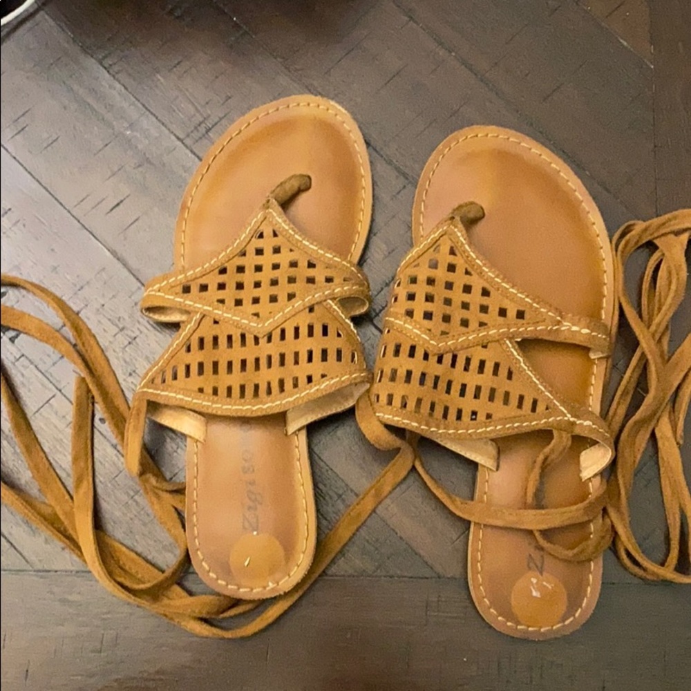 Wrap around sandals size 6.5